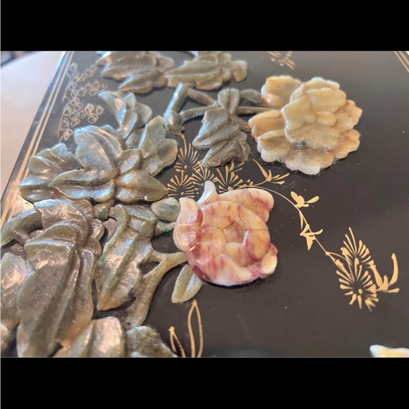 Vintage Asian Lacquer Jewelry Box With Carved Stone Floral Inlay - Picture 2 of 10